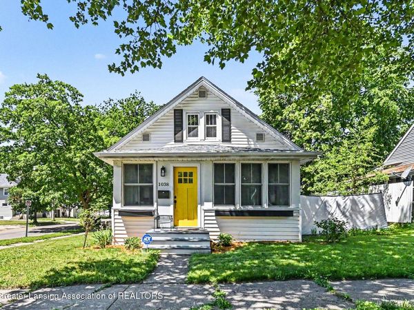 1038 Morgan Street, Lansing, MI 48912