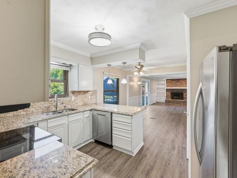 1658 Scottsdale Avenue, Columbus, OH 43235 Photo 9