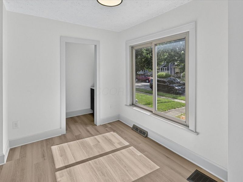 1431 S Ohio Avenue, Columbus, OH 43206 Photo 6
