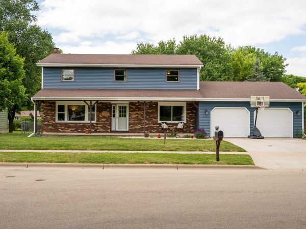 1264 Crossing Ridge Trail, Sun Prairie, WI 53590