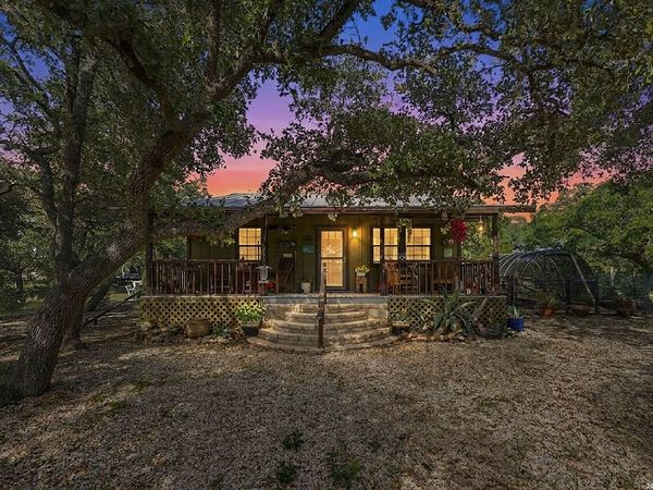 1670 RIVER BLUFF CIR, Pipe Creek, TX 78063