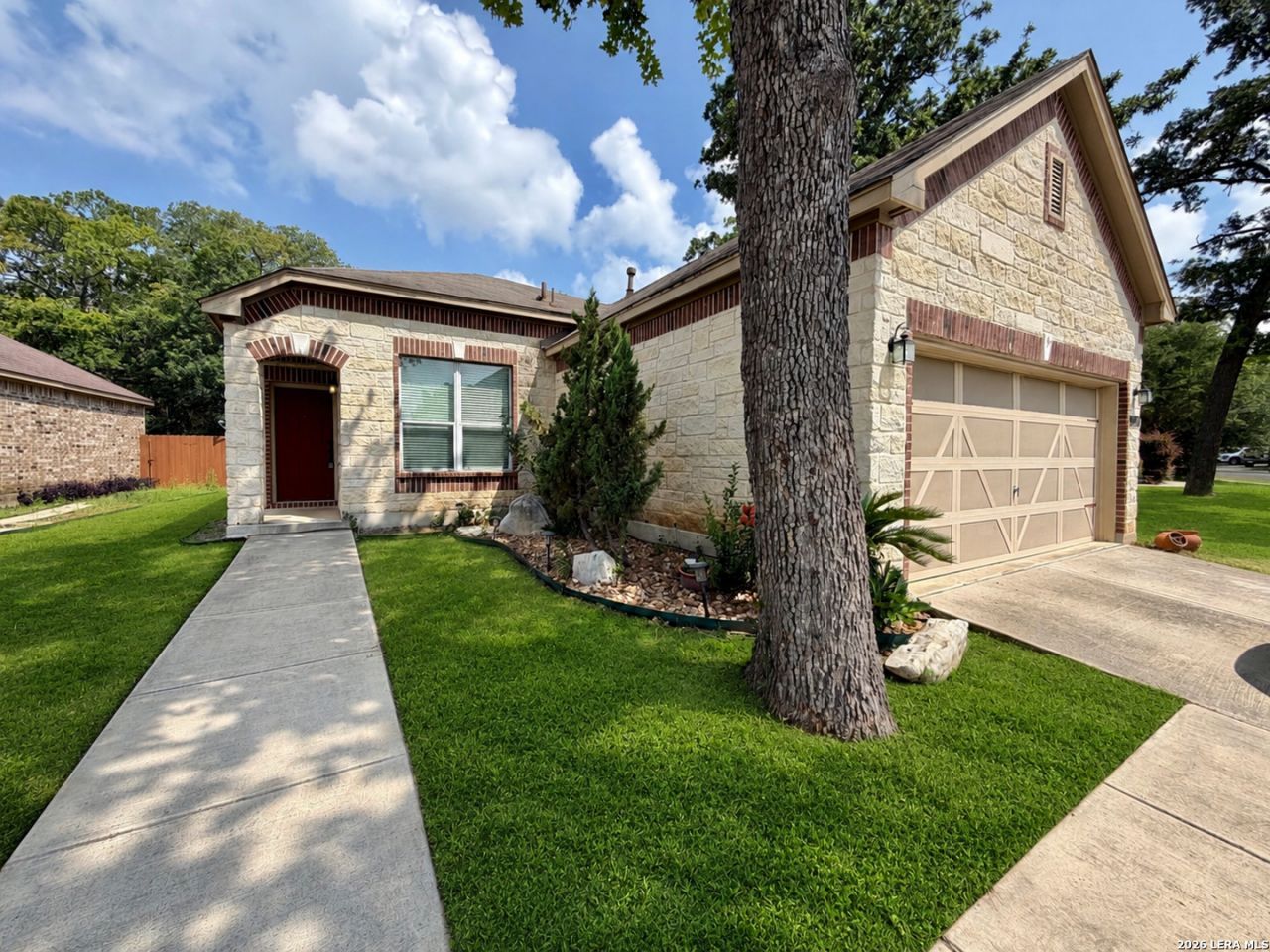 324 Lasso Falls, Boerne, TX 78006 Main Photo