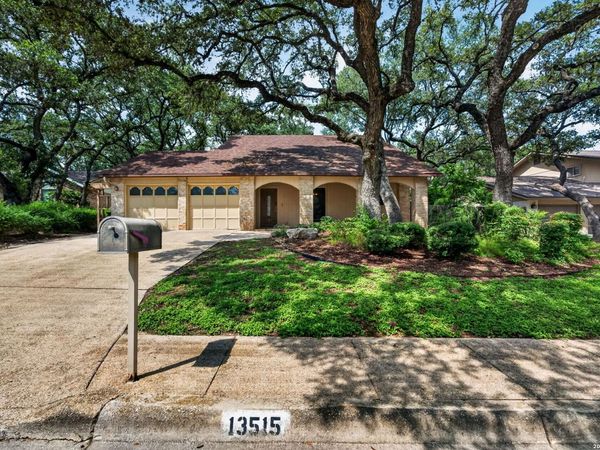 13515 Hollow View St, San Antonio, TX 78232