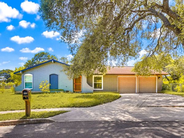 6030 RAINMAKER ST, San Antonio, TX 78238