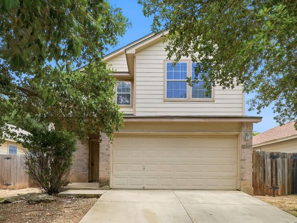 10307 ROSEANGEL LN, Helotes, TX 78023
