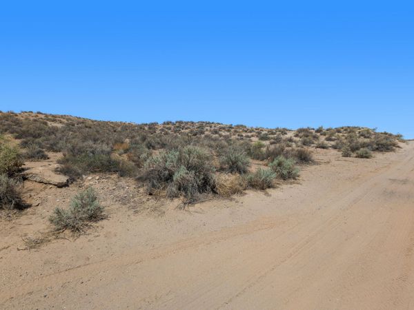 803 Acebo Road NE, Rio Rancho, NM 87124