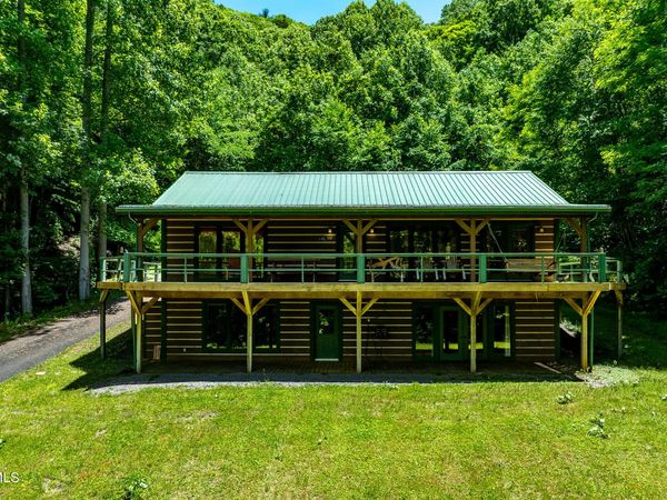 916 Willens Gap Road, Mountain City, TN 37683