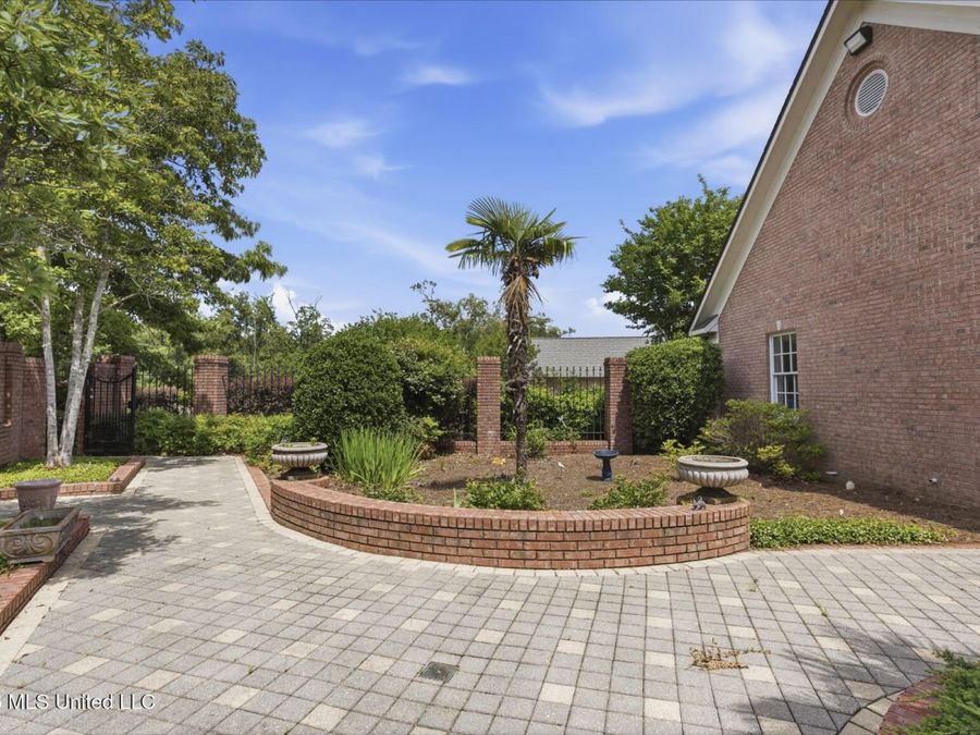 Property Image 62