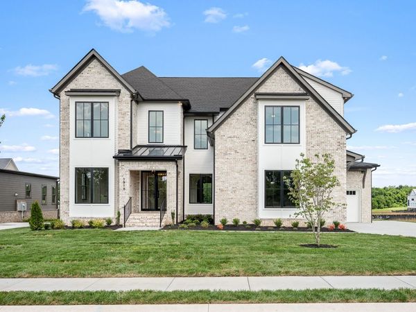 1918 Gene Dixon Dr , Murfreesboro, TN 37129