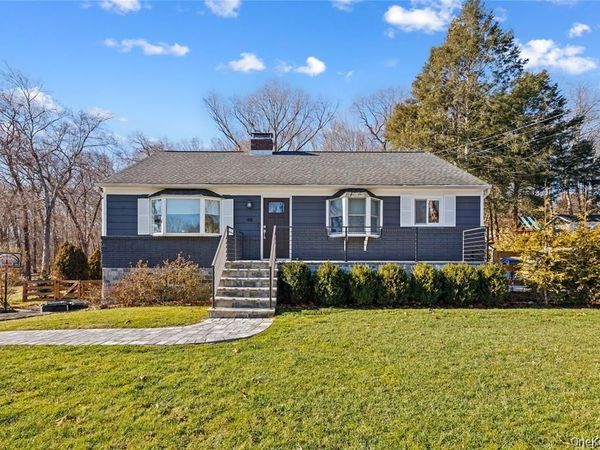 44 Oakridge Road , North Salem, NY 10560
