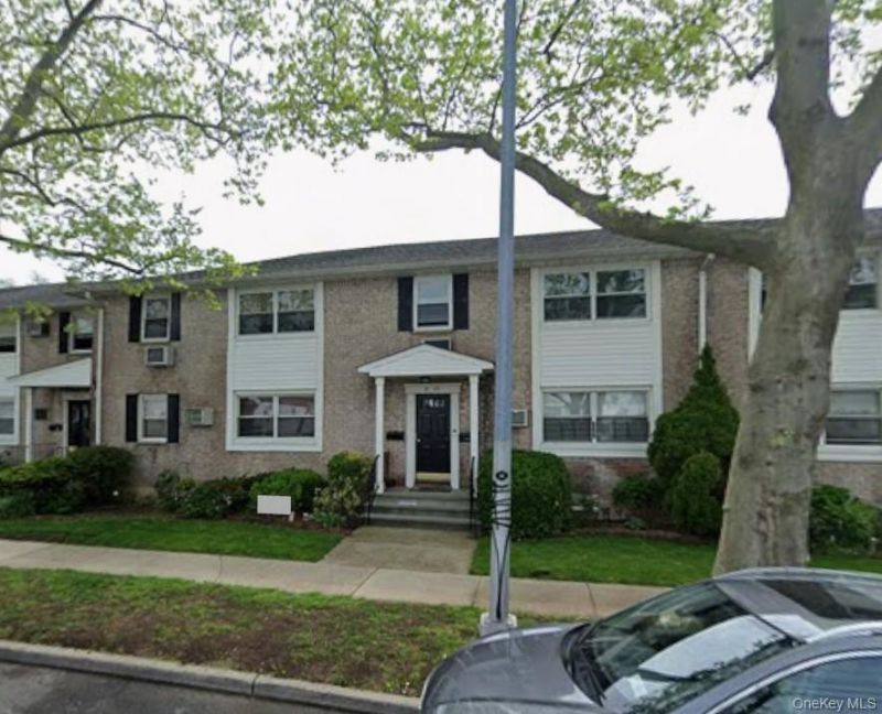 81-43 268 Street, Unit 292B, Floral Park, NY 11040 Main Photo