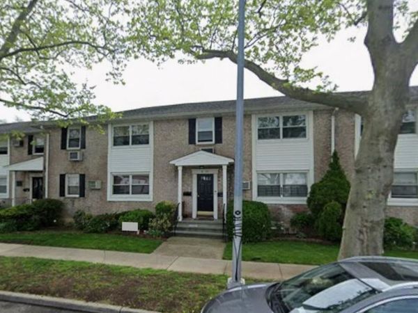 81-43 268 Street, Unit 292B, Floral Park, NY 11040