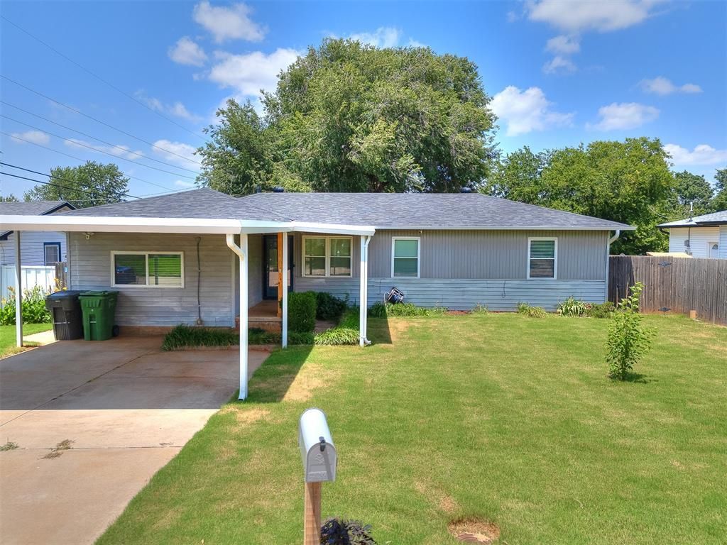 303 W Bass Avenue, Yukon, OK 73099 Main Photo