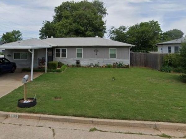 303 W Bass Avenue, Yukon, OK 73099