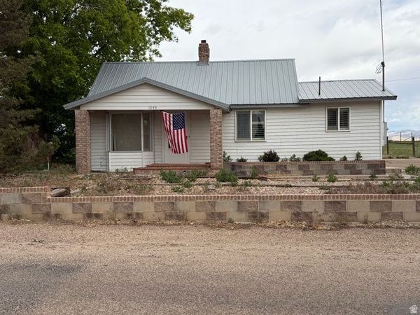 1043 E 4000 S, Vernal, UT 84078