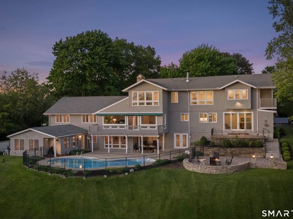 132 Merrimac, Trumbull, CT 06611