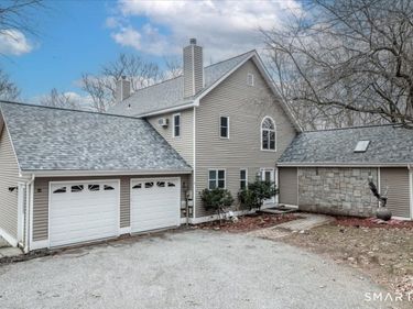 8 Pebble, New Milford, CT 06776