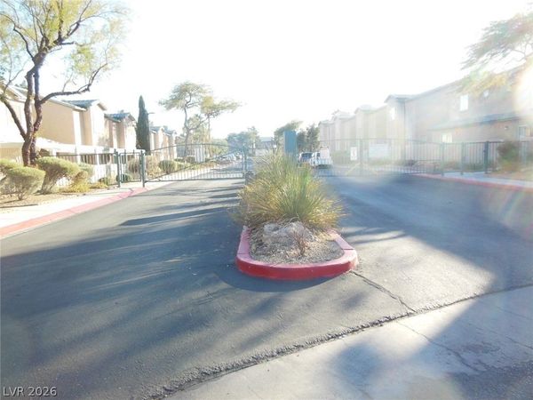 5225 Wave Dancer Lane , Las Vegas, NV 89118
