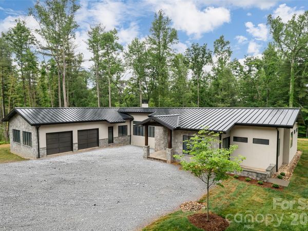 33 Busbee Road, Asheville, NC 28803