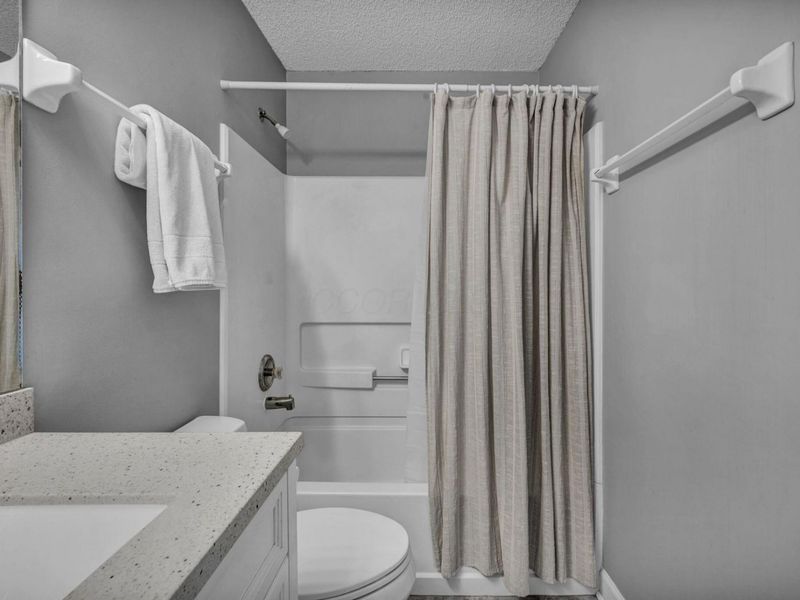 5478 Coral Berry Drive , Unit 50A, Columbus, OH 43235 Photo 32