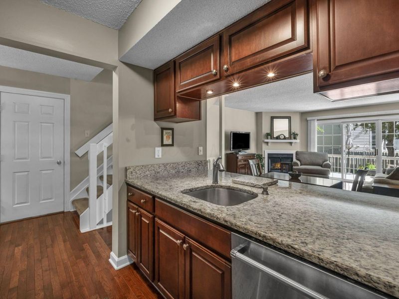 5478 Coral Berry Drive , Unit 50A, Columbus, OH 43235 Photo 9