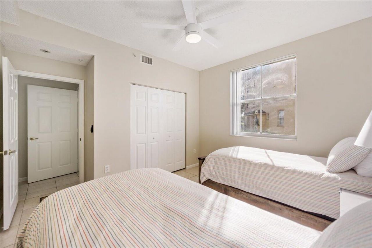 2060 Greenview Shores Boulevard, Unit 308, Wellington, FL 33414 Photo