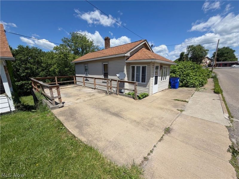 1547 Lisbon Street, East Liverpool, OH 43920 Photo 2