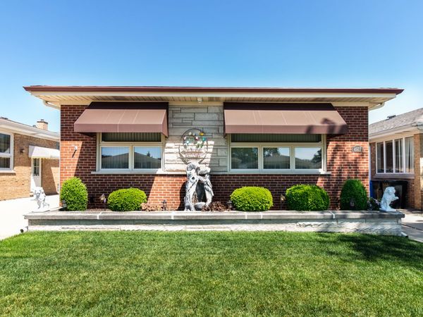 4917 N Nottingham Avenue , Chicago, IL 60656