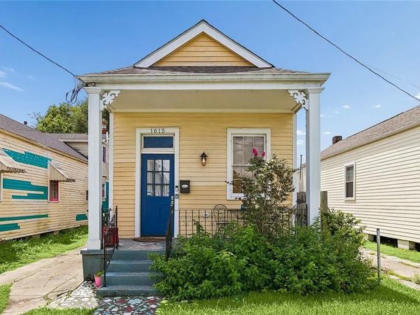 1615 HOLLYGROVE Street , New Orleans, LA 70118