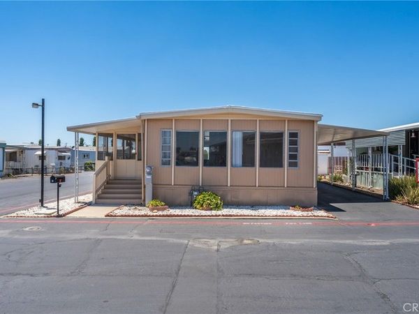 17455 Marygold Avenue, Unit 62, Bloomington, CA 92316