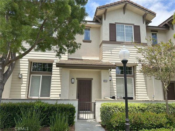 2252 Schlaepfer, Fullerton, CA 92833