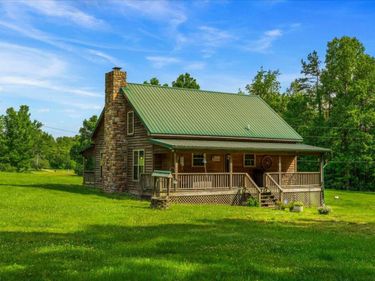 2065 Cobhill Road, Irvine, KY 40336