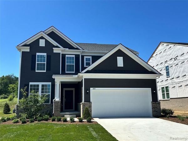 4881 Marquette Drive , Milford Twp, MI 48381
