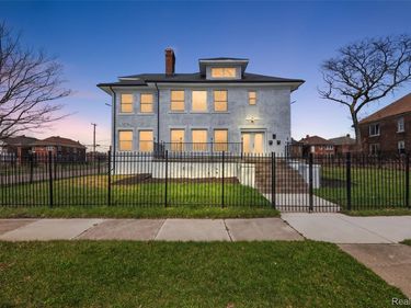 2080 Gladstone, Unit 1 Street, Detroit, Mi 48206
