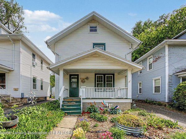 1207 Edward Street, Lansing, MI 48910