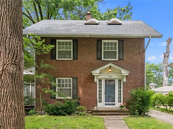 5728 Rockhill Road, Kansas City, MO 64110