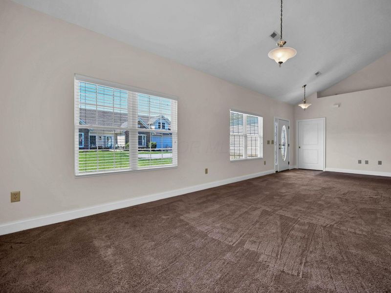 205 Cumberland Meadows Circle , Hebron, OH 43025 Photo 11