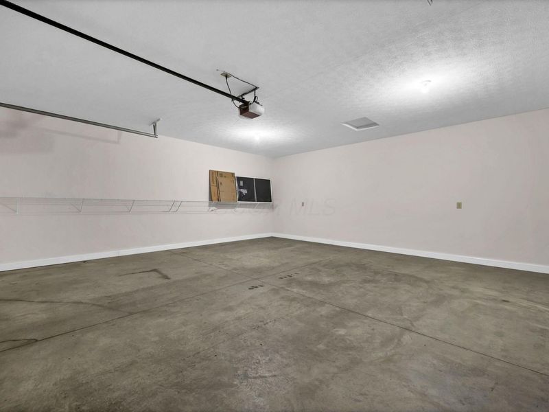 205 Cumberland Meadows Circle , Hebron, OH 43025 Photo 18