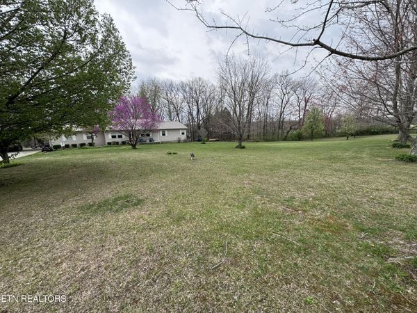 5297 S Hwy 127, Crossville, TN 38572