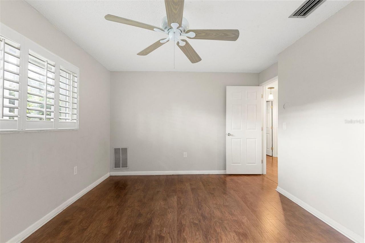 4308 Middle Lake Drive , Tampa, FL 33624 Photo