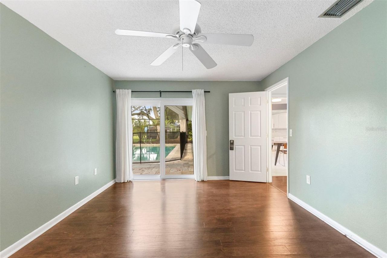 4308 Middle Lake Drive , Tampa, FL 33624 Photo
