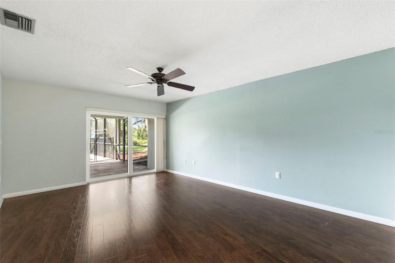 4308 Middle Lake Drive , Tampa, FL 33624 Photo