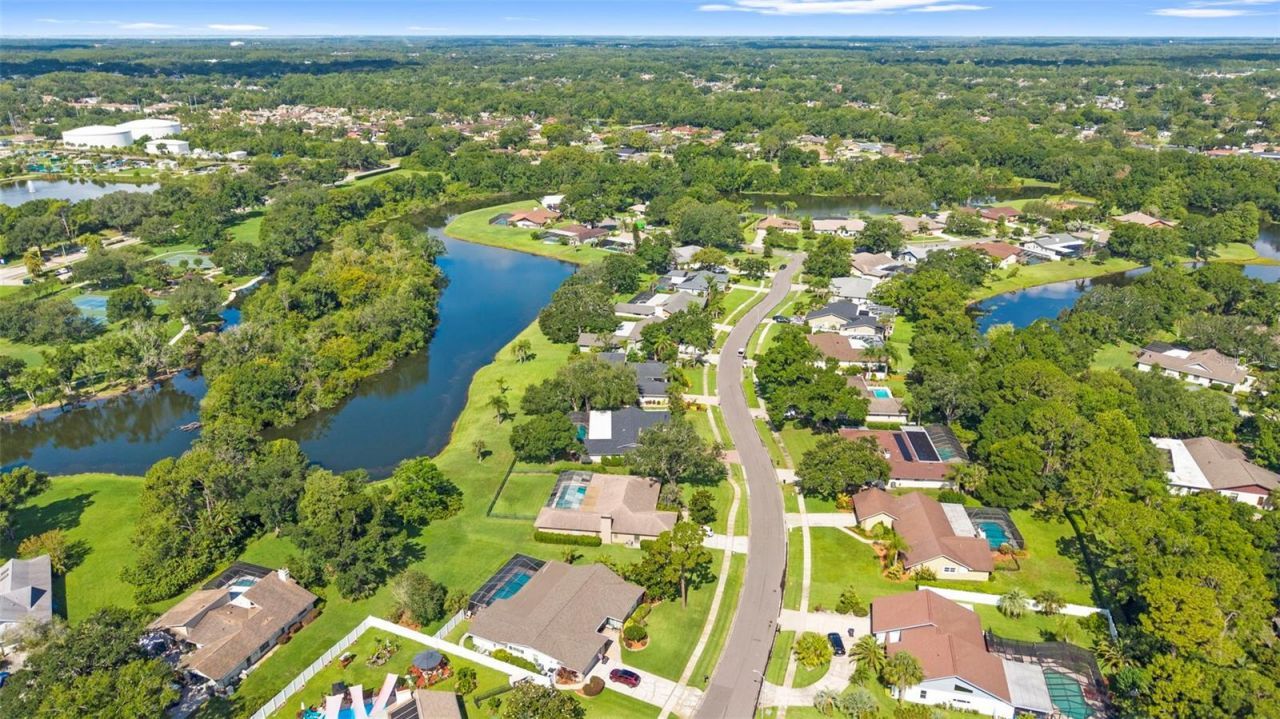4308 Middle Lake Drive , Tampa, FL 33624 Photo