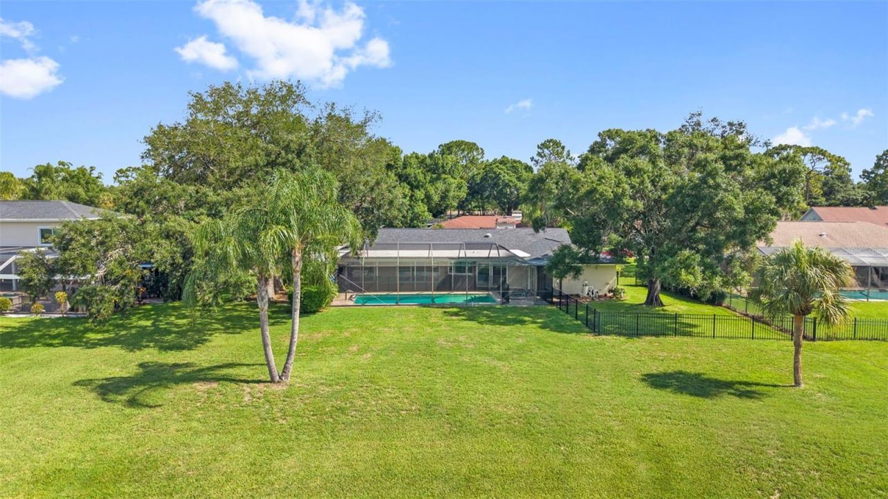 4308 Middle Lake Drive , Tampa, FL 33624 Photo
