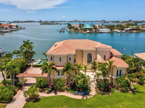6224 PASADENA POINT BOULEVARD , GULFPORT, FL 33707