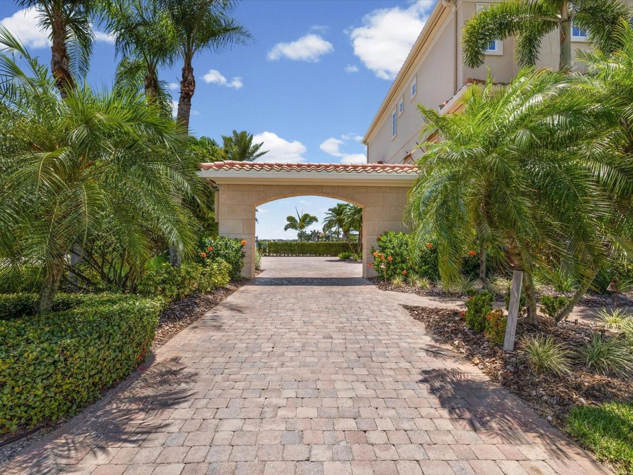 6224 Pasadena Point Boulevard , Gulfport, FL 33707 Photo