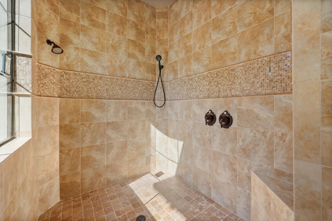 10633 Lago Bella Drive, Orlando, FL 32832 Photo