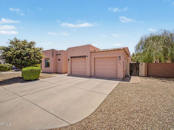 1535 E KINGS Court, Gilbert, AZ 85234