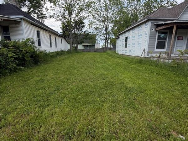 1304 Garden Avenue, Niagara Falls, NY 14305