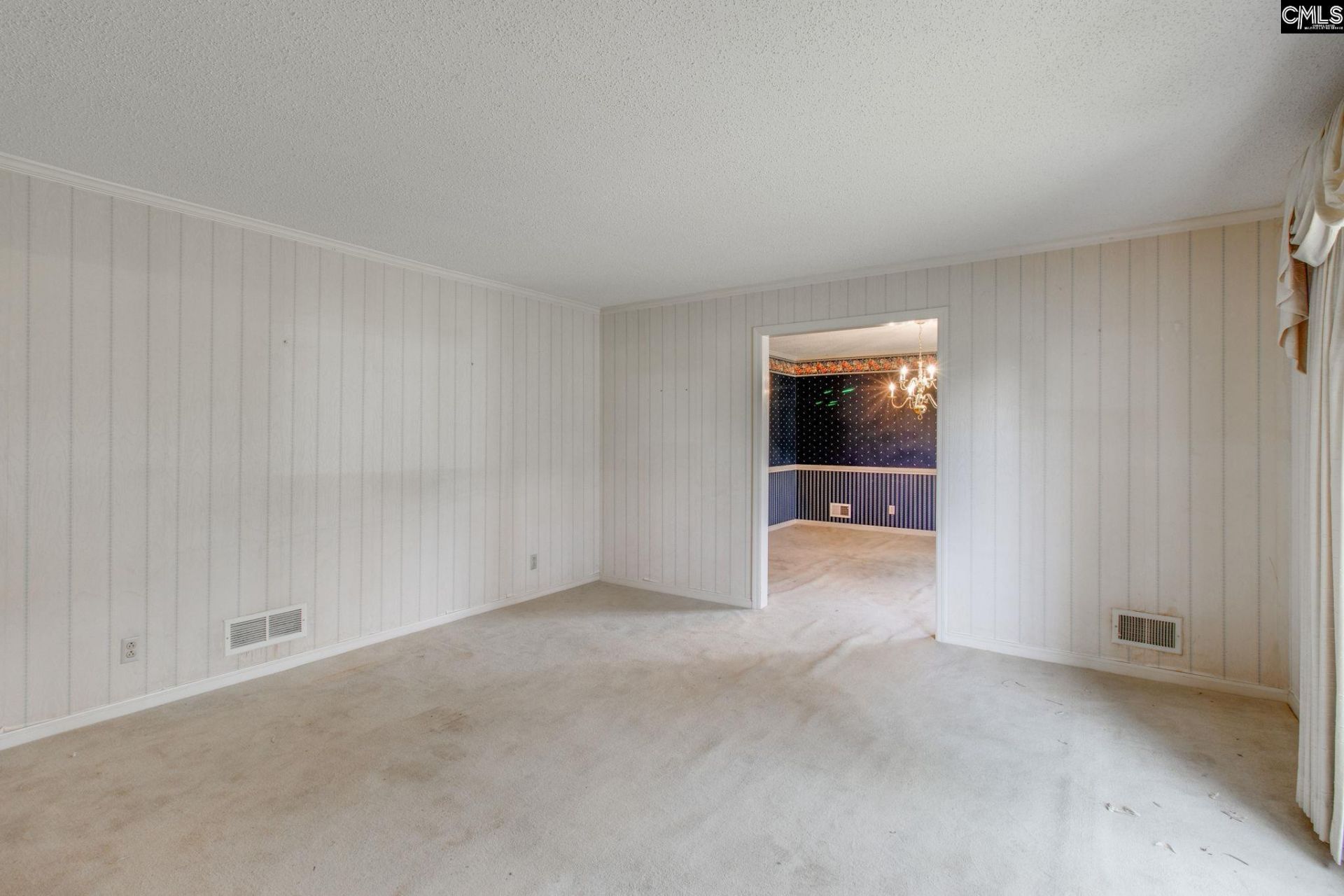 2220 Bee Ridge Road  Photo 10
